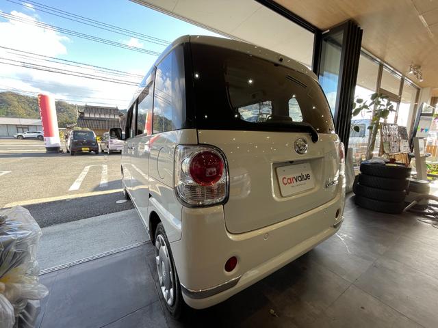 ムーヴキャンバス Ｘメイクアップ　ＳＡＩＩＩ　スマートアシスト　ＴＶナビ　Ｂｌｕｅｔｏｏｔｈ接続　Ｂカメラ　ドラレコ　両側スライドドア　オートライト　オートマチックハイビーム　アイドリングストップ　プッシュスタート　衝突被害軽減装置　電格ミラー（33枚目）