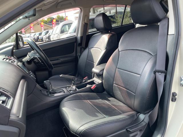 助手席シートもシミや汚れもなく綺麗な状態です◎