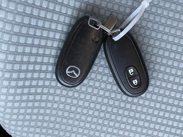 キャロル GX 衝突被害軽減システム ブレーキサポート 電格ミラー シートヒーター プッシュスタート スマートキー アイドリングストップ(27枚目)