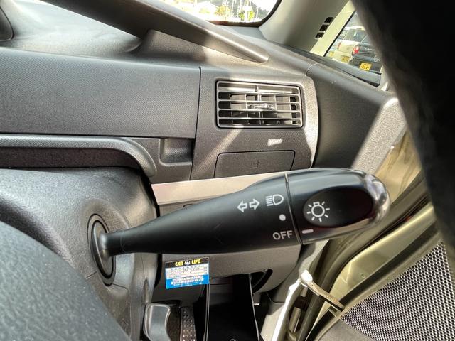 ムーヴ Ｘ　ＶＳ　ＩＩ　４ＷＤ　検９年３月　寒冷地仕様　ＴＶナビ　ワンセグ　ＣＤ　ＡＭ／ＦＭ　電格ミラー　キーレス（10枚目）