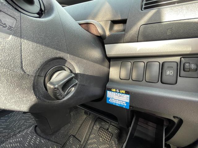 ムーヴ Ｘ　ＶＳ　ＩＩ　４ＷＤ　検９年３月　寒冷地仕様　ＴＶナビ　ワンセグ　ＣＤ　ＡＭ／ＦＭ　電格ミラー　キーレス（11枚目）