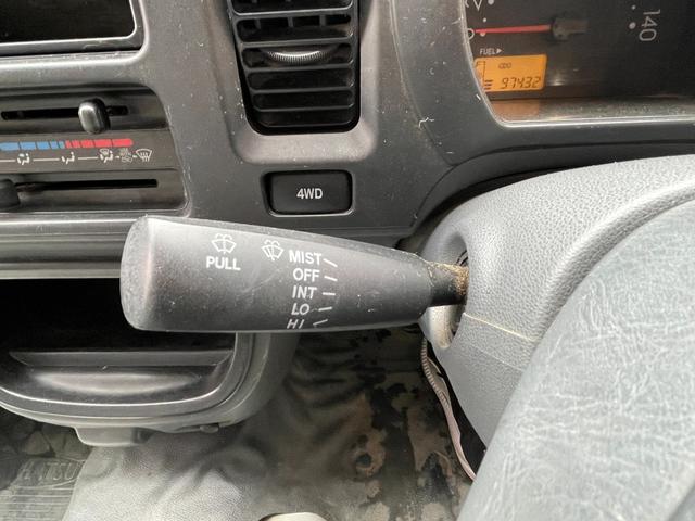 ハイゼットトラック エアコン・パワステ　スペシャル　４ＷＤ　５速ＭＴ　エアコン　パワステ　荷台マット　ゲートプロテクター　ＦＭ／ＡＭ（7枚目）