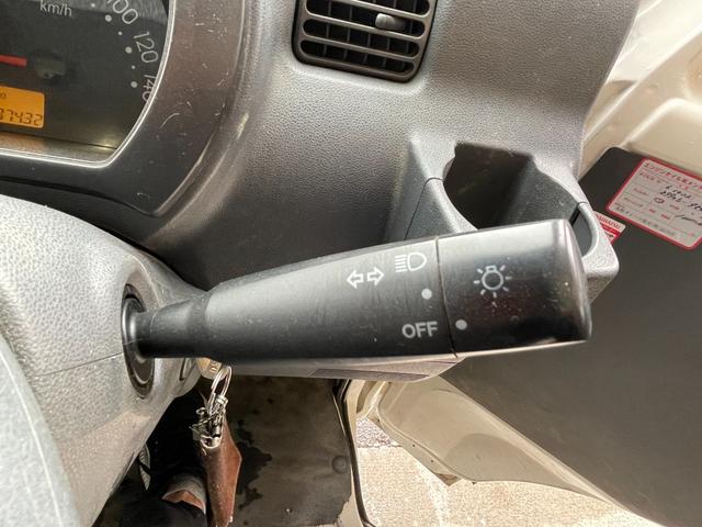 ハイゼットトラック エアコン・パワステ　スペシャル　４ＷＤ　５速ＭＴ　エアコン　パワステ　荷台マット　ゲートプロテクター　ＦＭ／ＡＭ（8枚目）