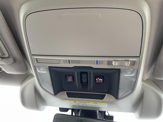 フォレスター アドバンス　サンルーフ　４ＷＤ　純正ナビ　衝突被害軽減システム　アクセル踏み間違い防止装置　レーンキープアシスト　オートハイビーム（23枚目）