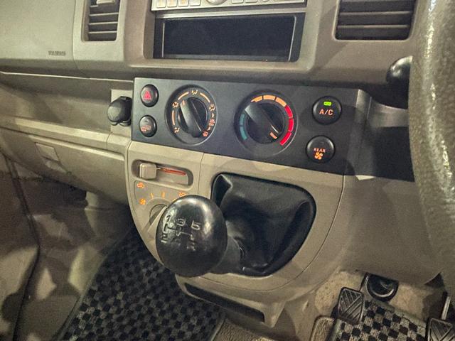 エブリイ ジョイン　４ＷＤ　パワステパワーウィンドウ　エアコン　ＣＤ　ＦＭ／ＡＭ　パートタイム４ＷＤ（11枚目）