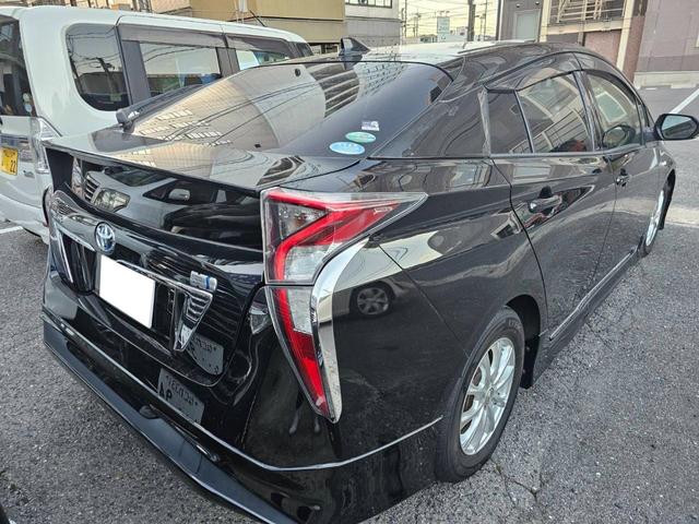 プリウス S モデリスタエアロ・ハイブリッド・ バックカメラ アルミホイール LEDヘッドランプ CVT スマートキー 盗難防止システム 衝突安全ボディ ABS ESC エアコン パワーステアリング パワーウィンドウ 運転席エアバッグ(6枚目)