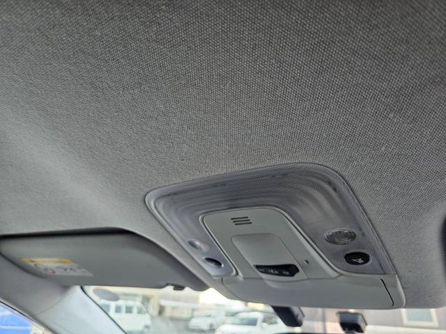 プリウス S モデリスタエアロ・ハイブリッド・ バックカメラ アルミホイール LEDヘッドランプ CVT スマートキー 盗難防止システム 衝突安全ボディ ABS ESC エアコン パワーステアリング パワーウィンドウ 運転席エアバッグ(10枚目)