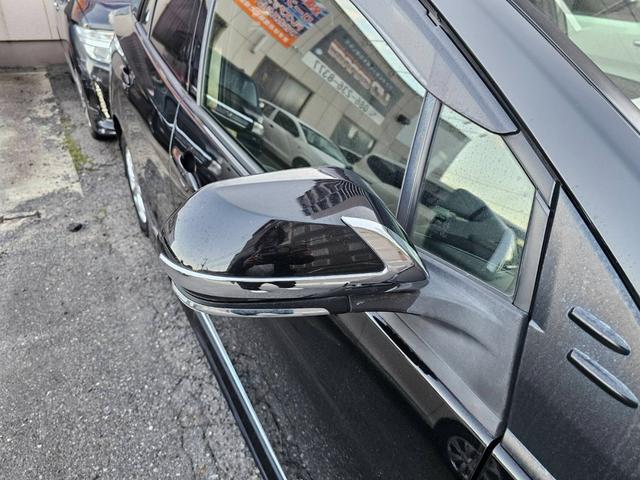 プリウス S モデリスタエアロ・ハイブリッド・ バックカメラ アルミホイール LEDヘッドランプ CVT スマートキー 盗難防止システム 衝突安全ボディ ABS ESC エアコン パワーステアリング パワーウィンドウ 運転席エアバッグ(17枚目)