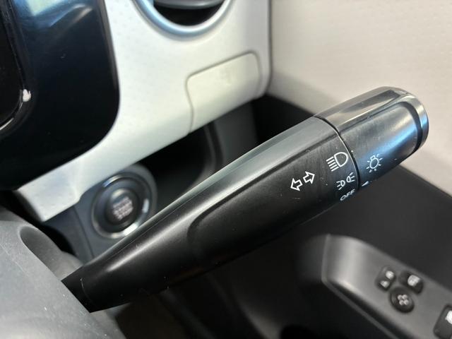 モコ S アイドリングストップ 禁煙車 ETC バックカメラ ナビ TV スマートキー アイドリングストップ 電動格納ミラー ベンチシート CVT 盗難防止システム ABS CD 衝突安全ボディ エアコン パワーステアリング(10枚目)