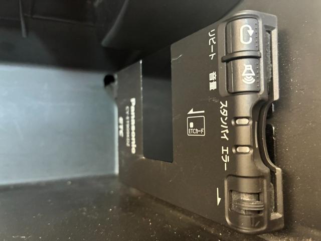 デイズ ハイウェイスター　Ｘ　禁煙車　ＥＴＣ　バックカメラ　ナビ　ＴＶ　ＨＩＤ　スマートキー　アイドリングストップ　電動格納ミラー　ベンチシート　ＣＶＴ　盗難防止システム　ＣＤ　ＤＶＤ再生　ＵＳＢ　ミュージックプレイヤー接続可（8枚目）