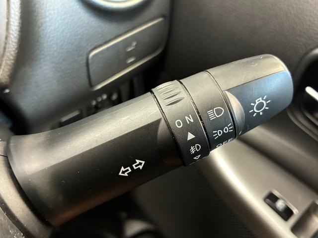 デイズ ハイウェイスター　Ｘ　禁煙車　ＥＴＣ　バックカメラ　ナビ　ＴＶ　ＨＩＤ　スマートキー　アイドリングストップ　電動格納ミラー　ベンチシート　ＣＶＴ　盗難防止システム　ＣＤ　ＤＶＤ再生　ＵＳＢ　ミュージックプレイヤー接続可（12枚目）