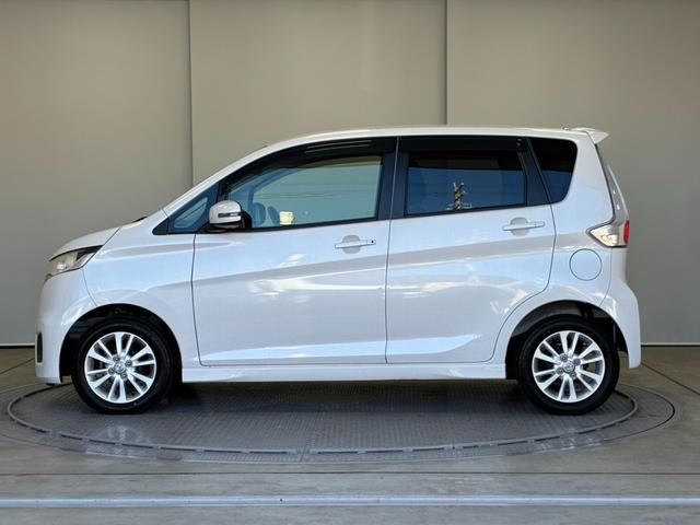 デイズ ハイウェイスター　Ｘ　禁煙車　ＥＴＣ　バックカメラ　ナビ　ＴＶ　ＨＩＤ　スマートキー　アイドリングストップ　電動格納ミラー　ベンチシート　ＣＶＴ　盗難防止システム　ＣＤ　ＤＶＤ再生　ＵＳＢ　ミュージックプレイヤー接続可（23枚目）