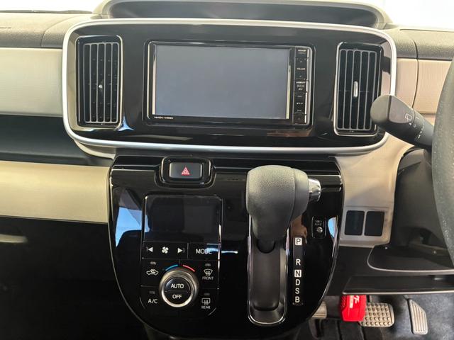 ムーヴキャンバス Ｇブラックインテリアリミテッド　ＳＡＩＩＩ　禁煙車　ＥＴＣ　全周囲カメラ　両側電動スライドドア　ナビ　ＴＶ　クリアランスソナー　衝突被害軽減システム　オートマチックハイビーム　オートライト　ＬＥＤヘッドランプ　スマートキー　アイドリングストップ（8枚目）