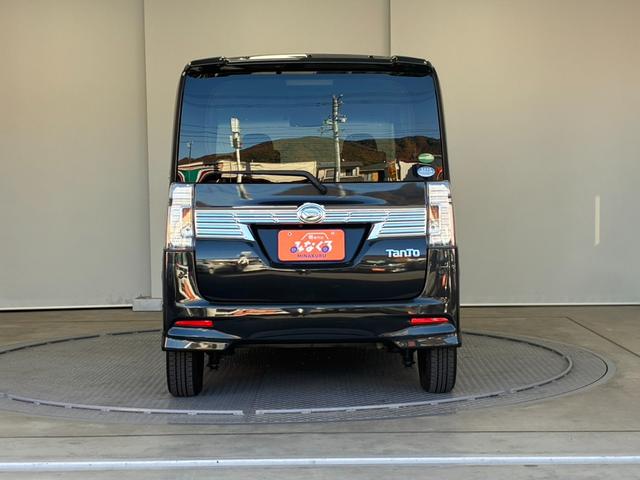 タント カスタムＸ　トップエディションリミテッドＳＡＩＩＩ　禁煙車　ＥＴＣ　全周囲カメラ　両側電動スライドドア　ナビ　ＴＶ　衝突被害軽減システム　オートマチックハイビーム　オートライト　ＬＥＤヘッドランプ　スマートキー　アイドリングストップ　電動格納ミラー（18枚目）
