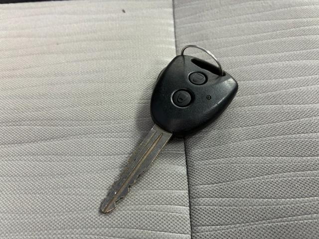 ミライース Ｘ　ＳＡＩＩＩ　禁煙車　ＥＴＣ　クリアランスソナー　衝突被害軽減システム　オートマチックハイビーム　ＬＥＤヘッドランプ　キーレスエントリー　アイドリングストップ　電動格納ミラー　ＣＶＴ　盗難防止システム　ＡＢＳ　ＣＤ（12枚目）