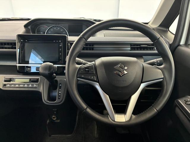 ワゴンＲ ハイブリッドＦＺ　禁煙車　ドライブレコーダー　ＥＴＣ　全周囲カメラ　ナビ　ＴＶ　オートライト　ＬＥＤヘッドランプ　スマートキー　アイドリングストップ　電動格納ミラー　シートヒーター　ベンチシート　　盗難防止システム（4枚目）