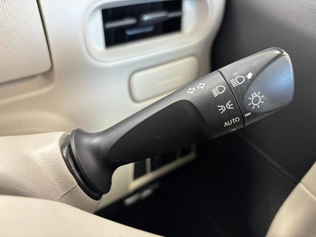 ムーヴキャンバス Ｘ　ＳＡＩＩＩ　禁煙車　ドライブレコーダー　ＥＴＣ　両側電動スライドドア　ナビ　ＴＶ　衝突被害軽減システム　オートマチックハイビーム　オートライト　スマートキー　アイドリングストップ　電動格納ミラー　ベンチシート（10枚目）