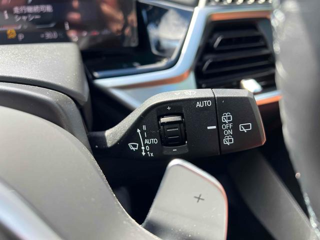 X7 xDrive 40d Mスポーツ 4WD ドライブレコーダー ETC バックカメラ クリアランスソナー オートクルーズコントロール レーンアシスト パワーシート 衝突被害軽減システム サンルーフ ナビ オートライト(20枚目)
