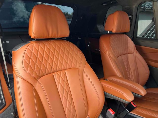 X7 xDrive 40d Mスポーツ 4WD ドライブレコーダー ETC バックカメラ クリアランスソナー オートクルーズコントロール レーンアシスト パワーシート 衝突被害軽減システム サンルーフ ナビ オートライト(27枚目)