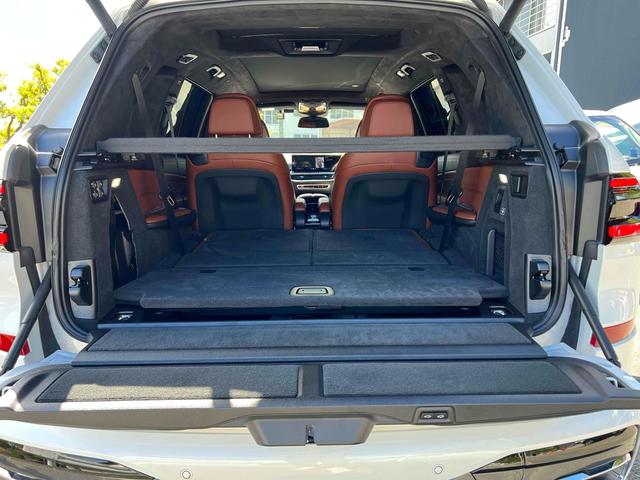 X7 xDrive 40d Mスポーツ 4WD ドライブレコーダー ETC バックカメラ クリアランスソナー オートクルーズコントロール レーンアシスト パワーシート 衝突被害軽減システム サンルーフ ナビ オートライト(40枚目)