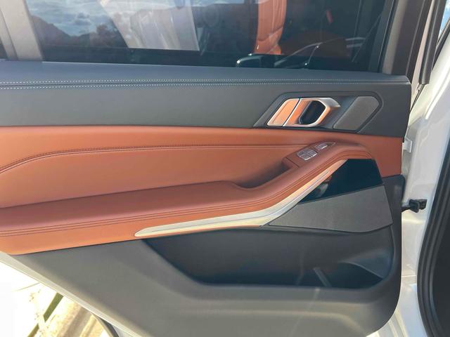 X7 xDrive 40d Mスポーツ 4WD ドライブレコーダー ETC バックカメラ クリアランスソナー オートクルーズコントロール レーンアシスト パワーシート 衝突被害軽減システム サンルーフ ナビ オートライト(48枚目)