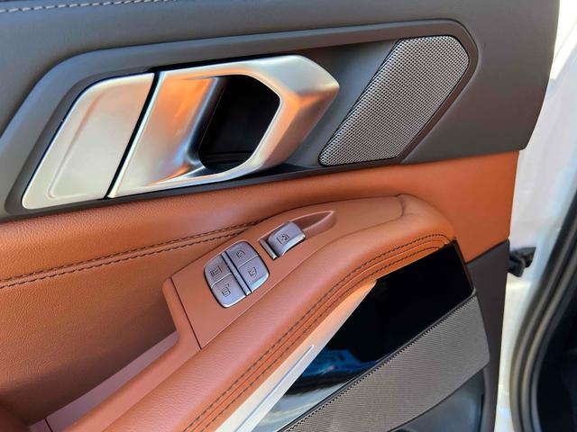 X7 xDrive 40d Mスポーツ 4WD ドライブレコーダー ETC バックカメラ クリアランスソナー オートクルーズコントロール レーンアシスト パワーシート 衝突被害軽減システム サンルーフ ナビ オートライト(49枚目)