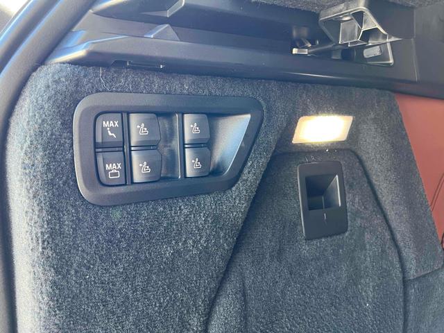 X7 xDrive 40d Mスポーツ 4WD ドライブレコーダー ETC バックカメラ クリアランスソナー オートクルーズコントロール レーンアシスト パワーシート 衝突被害軽減システム サンルーフ ナビ オートライト(60枚目)