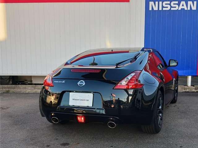 フェアレディZ 3.7 ワンオーナー車 6速MT メーカーナビ(2枚目)