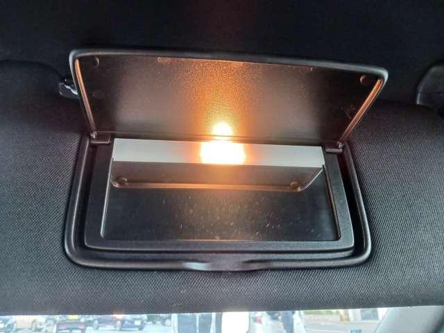 フェアレディZ 3.7 ワンオーナー車 6速MT メーカーナビ(13枚目)