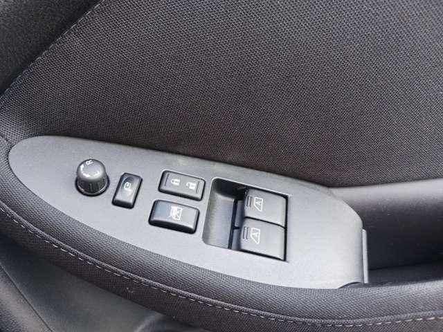 フェアレディZ 3.7 ワンオーナー車 6速MT メーカーナビ(14枚目)