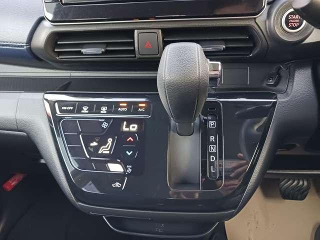 デイズ ６６０　ハイウェイスターＸ　純正ナビ　アラウンドビューモニター（13枚目）