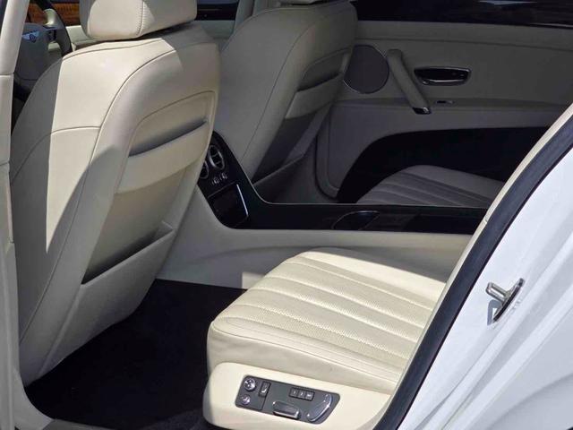 フライングスパー V8 フル後期仕様・ロワリングキット車高ダウン・22インチ マンソリーホイール・コンチネンタルタイヤ・ロックフォード Bluetoothキット・スピーカー交換済み・コムテック360度ドラレコ(37枚目)