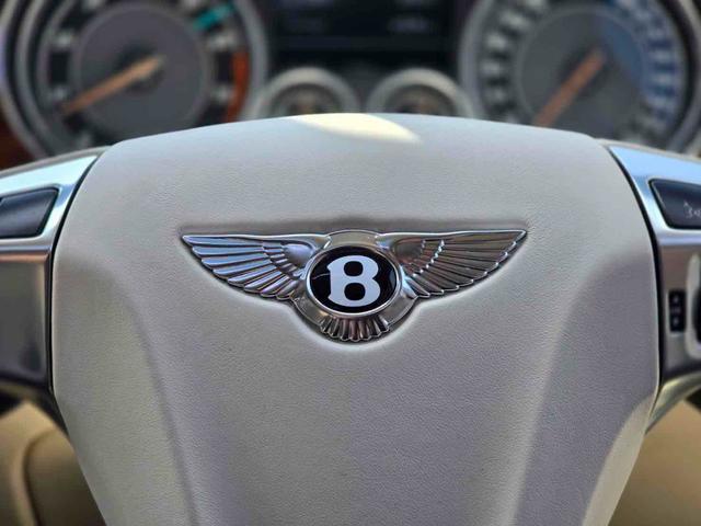 フライングスパー V8 フル後期仕様・ロワリングキット車高ダウン・22インチ マンソリーホイール・コンチネンタルタイヤ・ロックフォード Bluetoothキット・スピーカー交換済み・コムテック360度ドラレコ(46枚目)