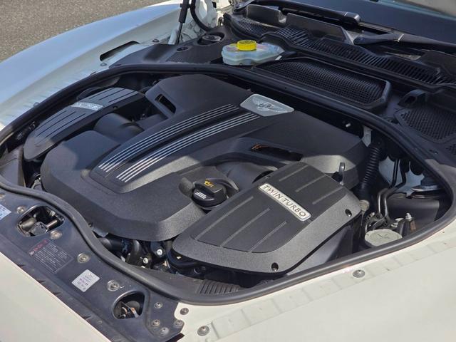 フライングスパー V8 フル後期仕様・ロワリングキット車高ダウン・22インチ マンソリーホイール・コンチネンタルタイヤ・ロックフォード Bluetoothキット・スピーカー交換済み・コムテック360度ドラレコ(52枚目)