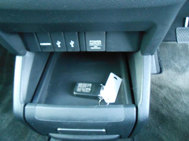 オデッセイ アブソルート・Xホンダセンシングアドバンスドパッケジ インターナビ・Bluetooth・マルチビューカメラ・リアモニター・ドラレコ前後・ETC・禁煙車(15枚目)