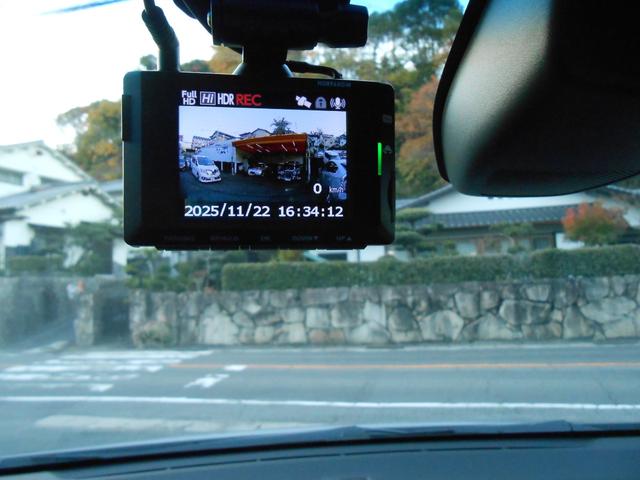 オデッセイ アブソルート・Xホンダセンシングアドバンスドパッケジ インターナビ・Bluetooth・マルチビューカメラ・リアモニター・ドラレコ前後・ETC・禁煙車(24枚目)