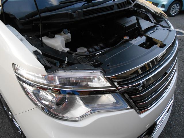 セレナ ライダーブラックラインＳ－ＨＶアドバンスドセーフティ　純正９インチナビ・地デジ・Ｂｌｕｅｔｏｏｔｈ・アラウンドビューモニター・ドラレコ前後・ＥＴＣ・禁煙車（23枚目）