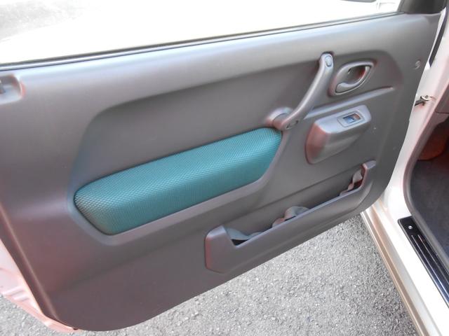 ジムニー ランドベンチャー インタークーラーターボ・4WD・ナビ・ワンセグ・バックカメラ・ETC・Eスターター・スズキスポーツショック(9枚目)