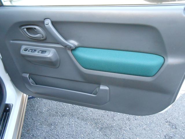 ジムニー ランドベンチャー インタークーラーターボ・4WD・ナビ・ワンセグ・バックカメラ・ETC・Eスターター・スズキスポーツショック(30枚目)