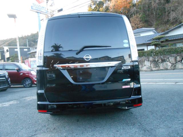 セレナ ハイウェイスター　Ｓ－ハイブリッド　両側パワースライド・純正ナビ・Ｂｌｕｅｔｏｏｔｈ・バックカメラ・ＥＴＣ・ＨＩＤ・スマーキー２個・禁煙車（14枚目）