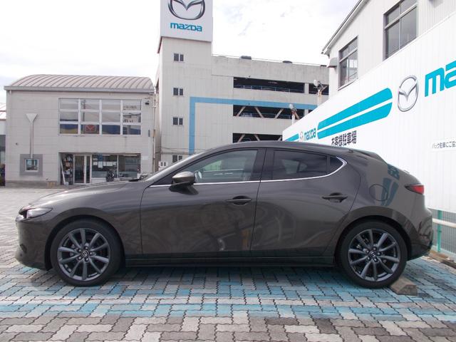 MAZDA3ファストバック 20Sバーガンディ セレクション マツダレーダークルーズコントロールMRCC バックカメラ BOSEサウンドシステム ETC車載器(5枚目)