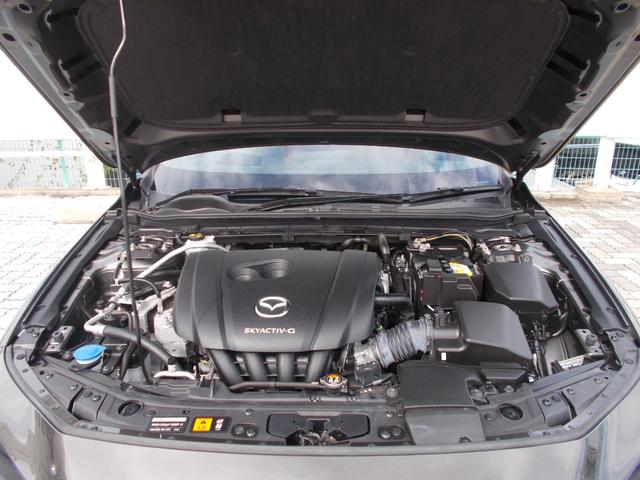 MAZDA3ファストバック 20Sバーガンディ セレクション マツダレーダークルーズコントロールMRCC バックカメラ BOSEサウンドシステム ETC車載器(16枚目)