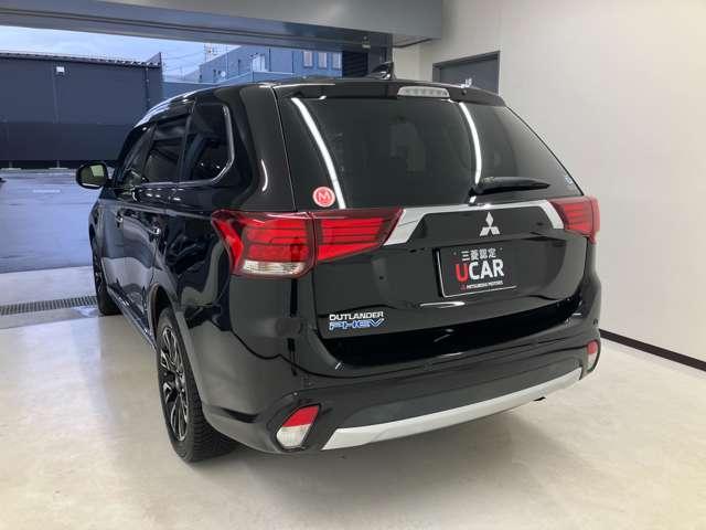 アウトランダーＰＨＥＶ Ｇナビパッケージ　ナビ　フルセグ　全方位モニター　ドライブ（8枚目）