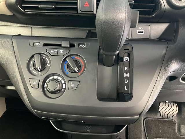 eKワゴン M ナビ フルセグ Bカメラ(18枚目)