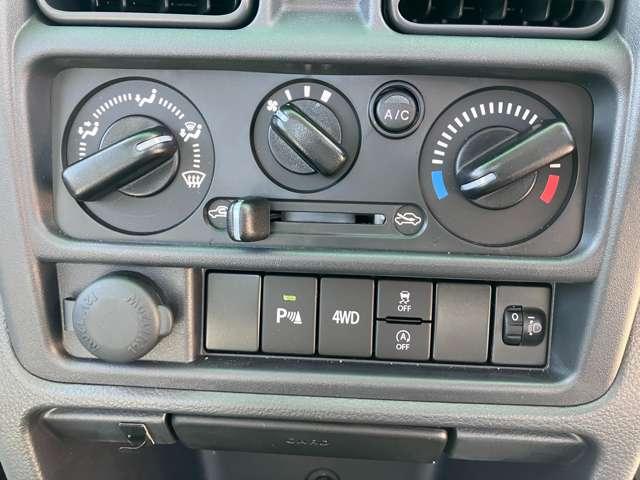 キャリイトラック ＫＣエアコン・パワステ　ＡＭ／ＦＭチューナー（15枚目）