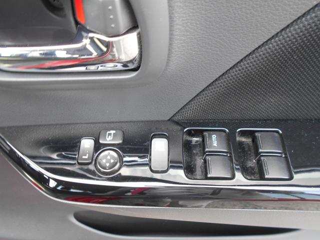 �^�]�ȃh�A���암�I