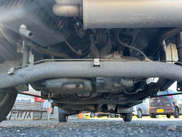 アクティトラック SDX 4WD 5速 エアコン パワステ エアバッグ(10枚目)