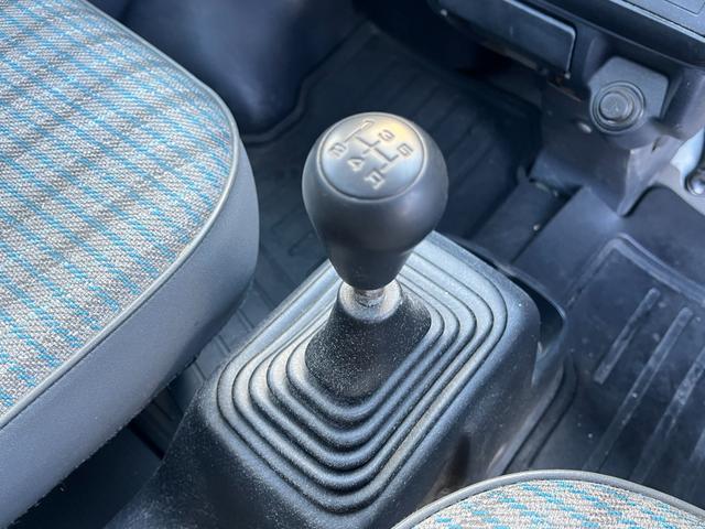 アクティトラック SDX 4WD 5速 エアコン パワステ エアバッグ(14枚目)