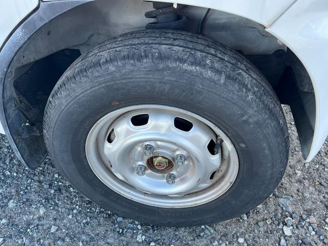 アクティトラック SDX 4WD 5速 エアコン パワステ エアバッグ(21枚目)