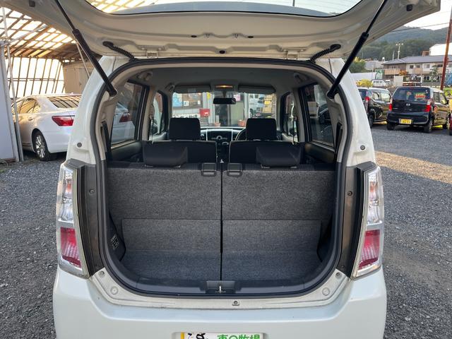 ワゴンRスティングレー X 4WD スマートキー プッシュスタート ABS アルミ ベンチシート 盗難防止システム(8枚目)